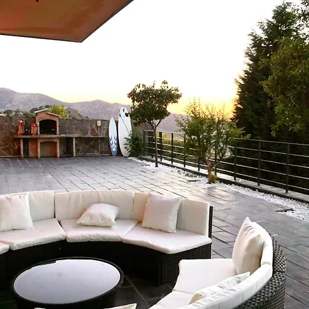 Angeles Villa El Espinar